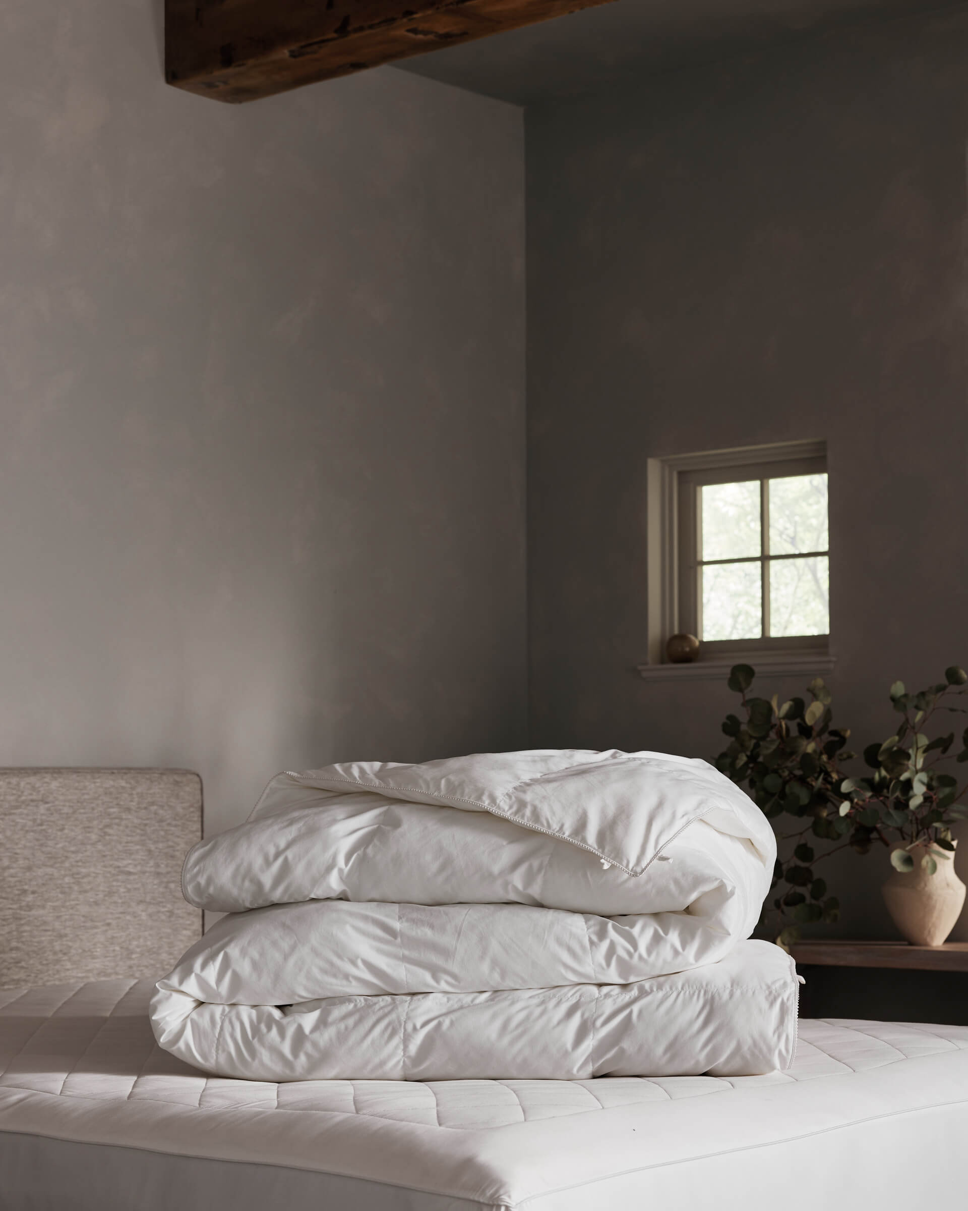 Soft-Wash Cotton Bedding Deluxe Bundle - Down Alternative - Image 41