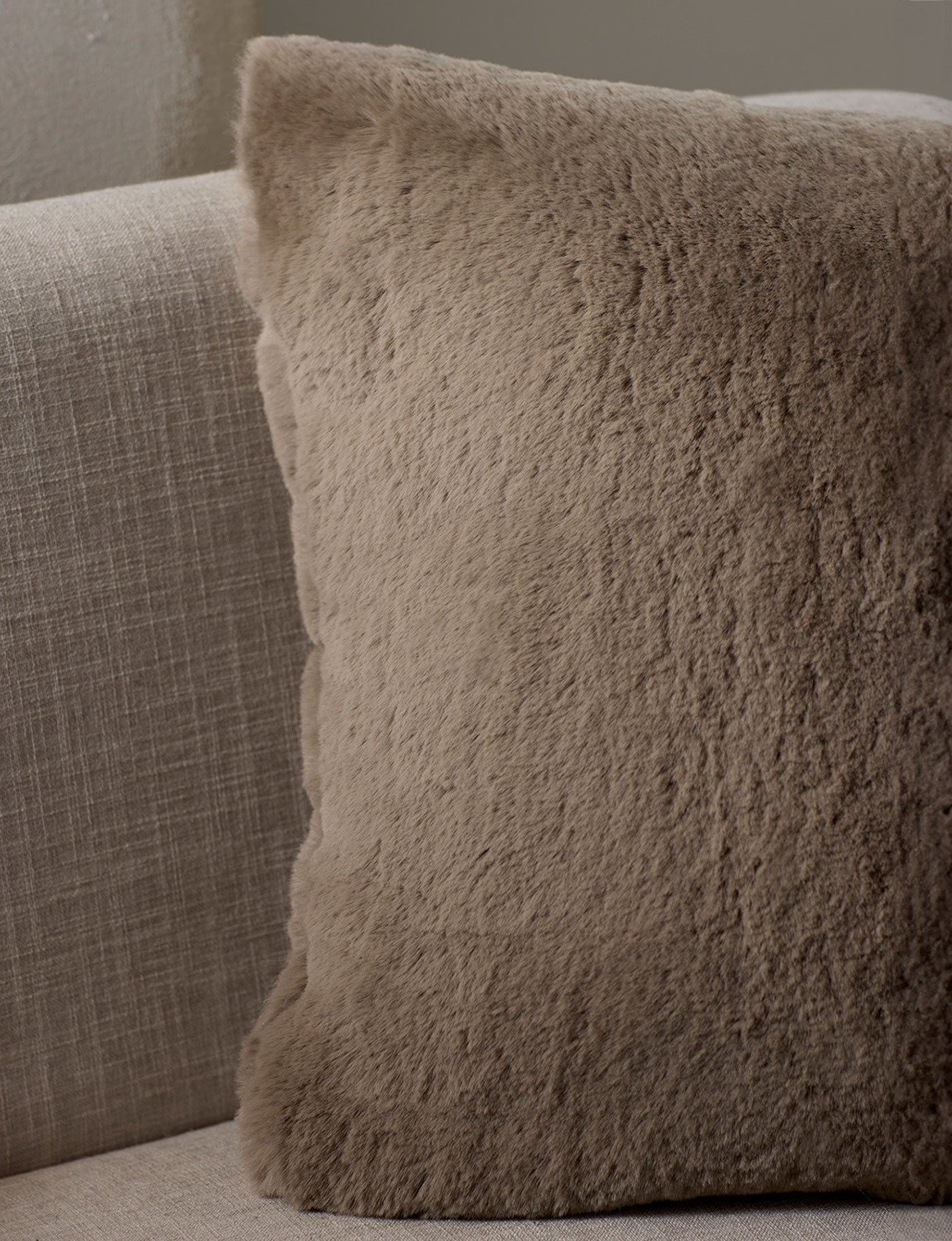 Superplush Cuddle Pillow - Image 15
