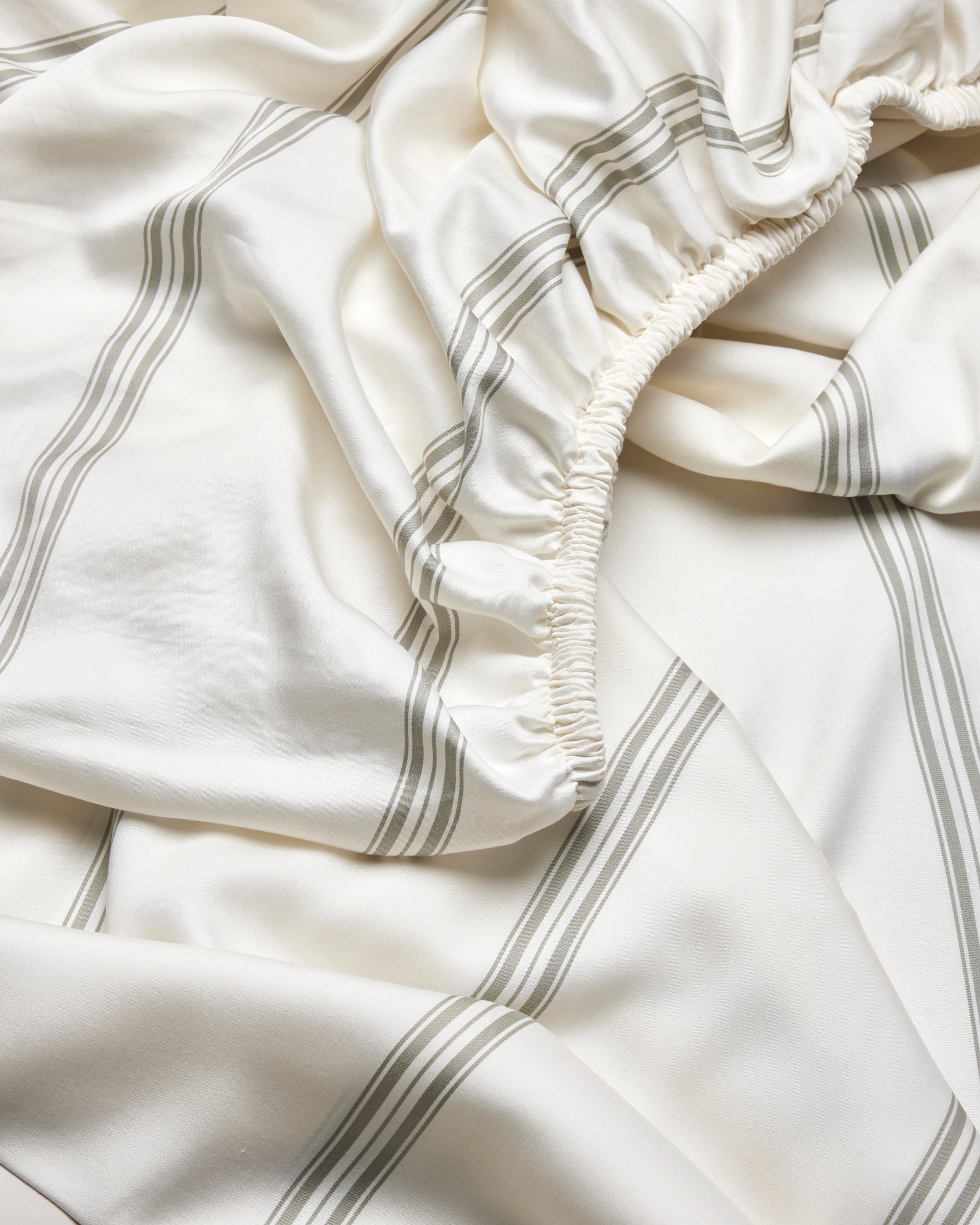 Bamboo Fitted Sheet - Image 43