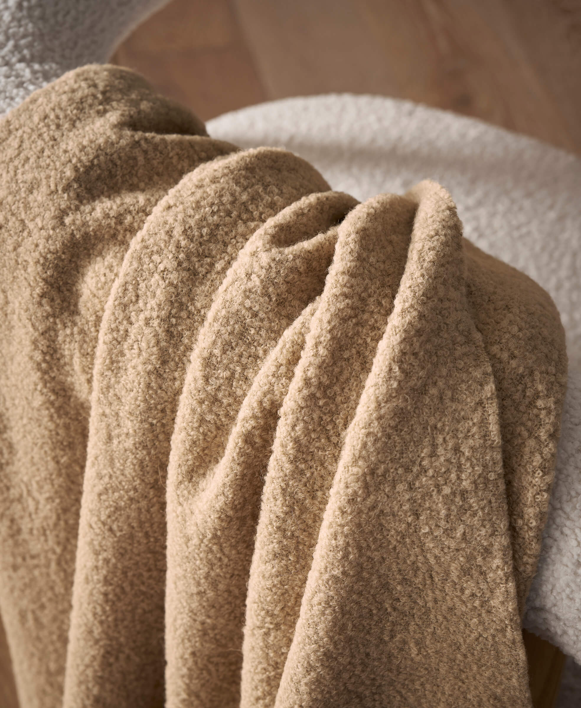 Alpaca Boucle Throw - Image 7