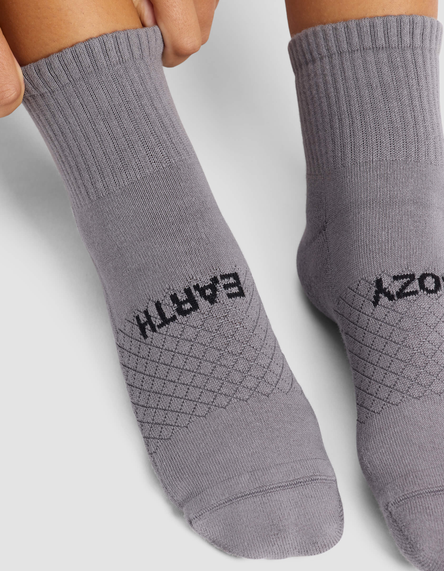 Women's Essential Quarter Sock 2-Pack - Image 20