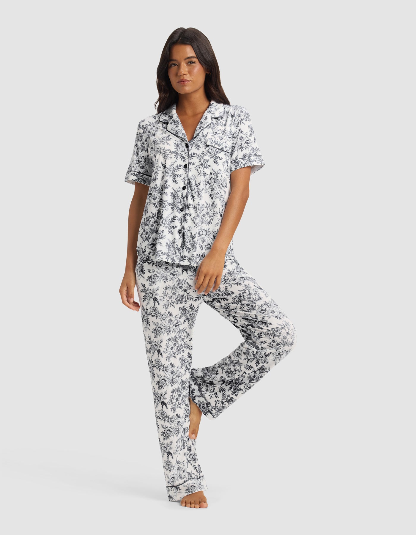 Women's Bamboo Stretch-Knit Short Sleeve & Pant Pajama Set - Image 6
