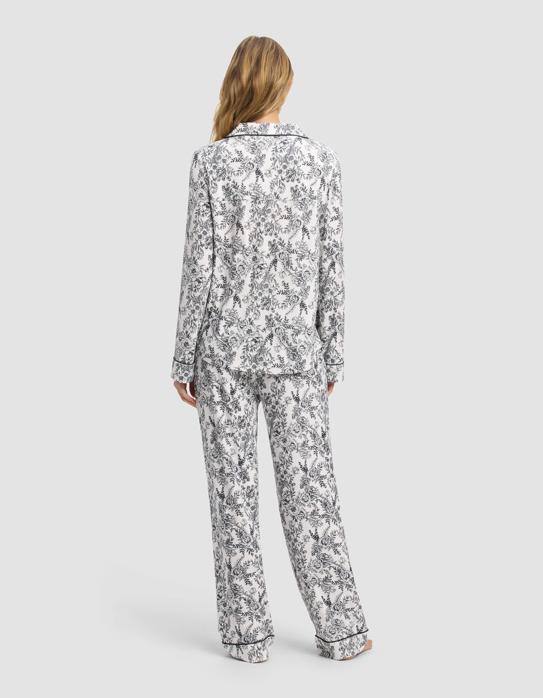 Women's Bamboo Stretch-Knit Long Sleeve Pajama Set - Image 10