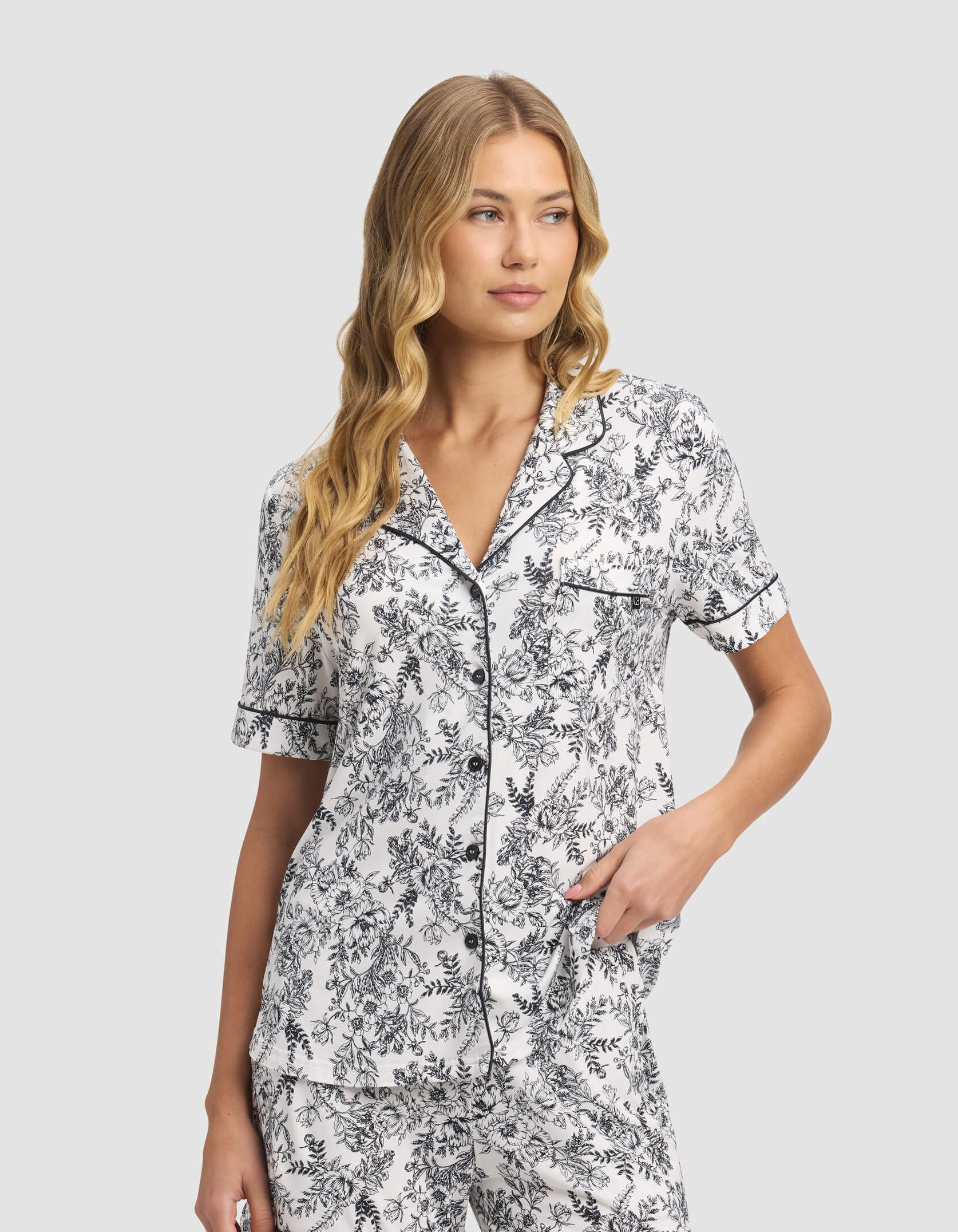 Women's Bamboo Stretch-Knit Short Sleeve & Pant Pajama Set - Image 7