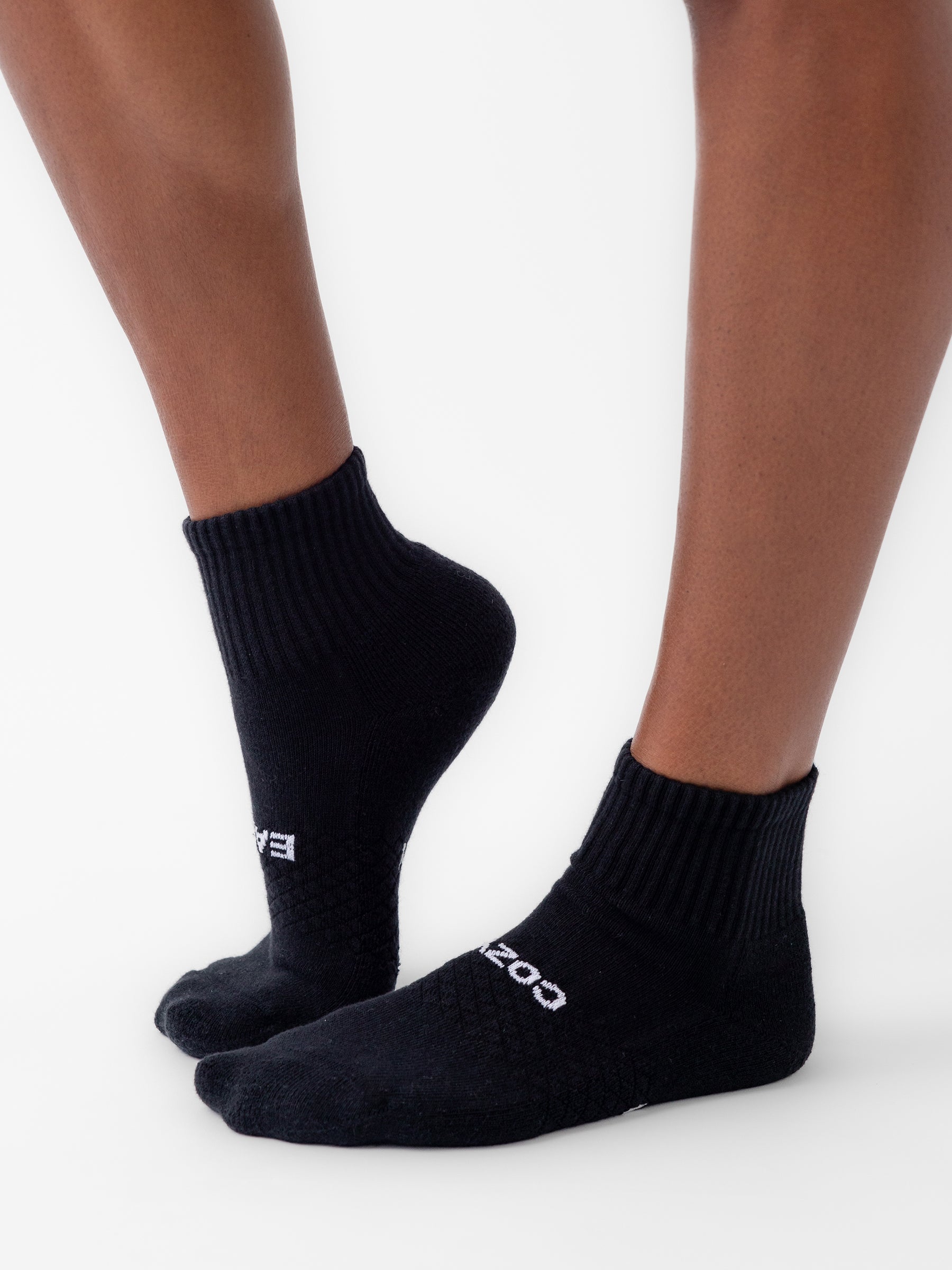 Women's Essential Quarter Sock 6-Pack - Image 7