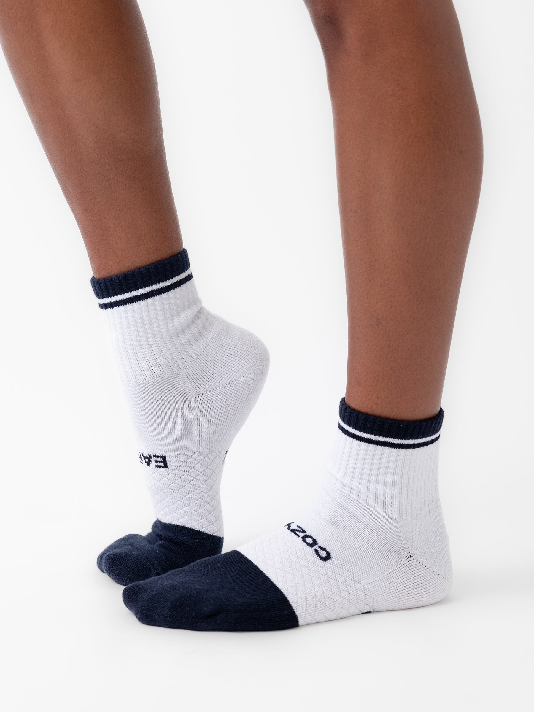Women's Essential Quarter Sock - Last Chance - Image 15