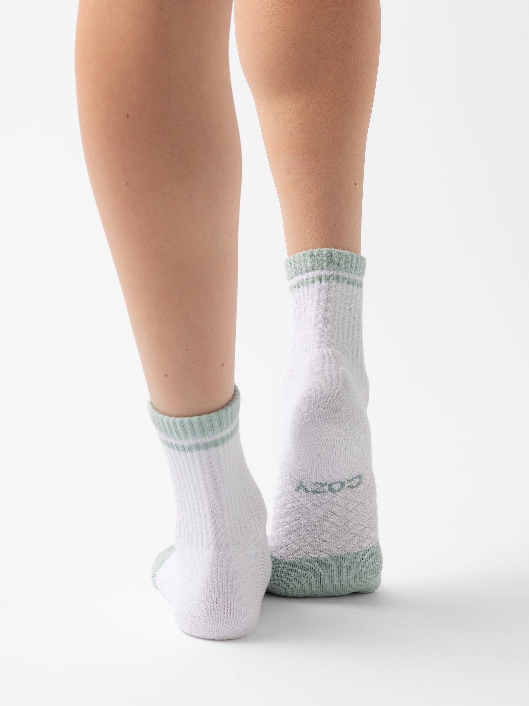 Women's Essential Quarter Sock - Last Chance - Image 9