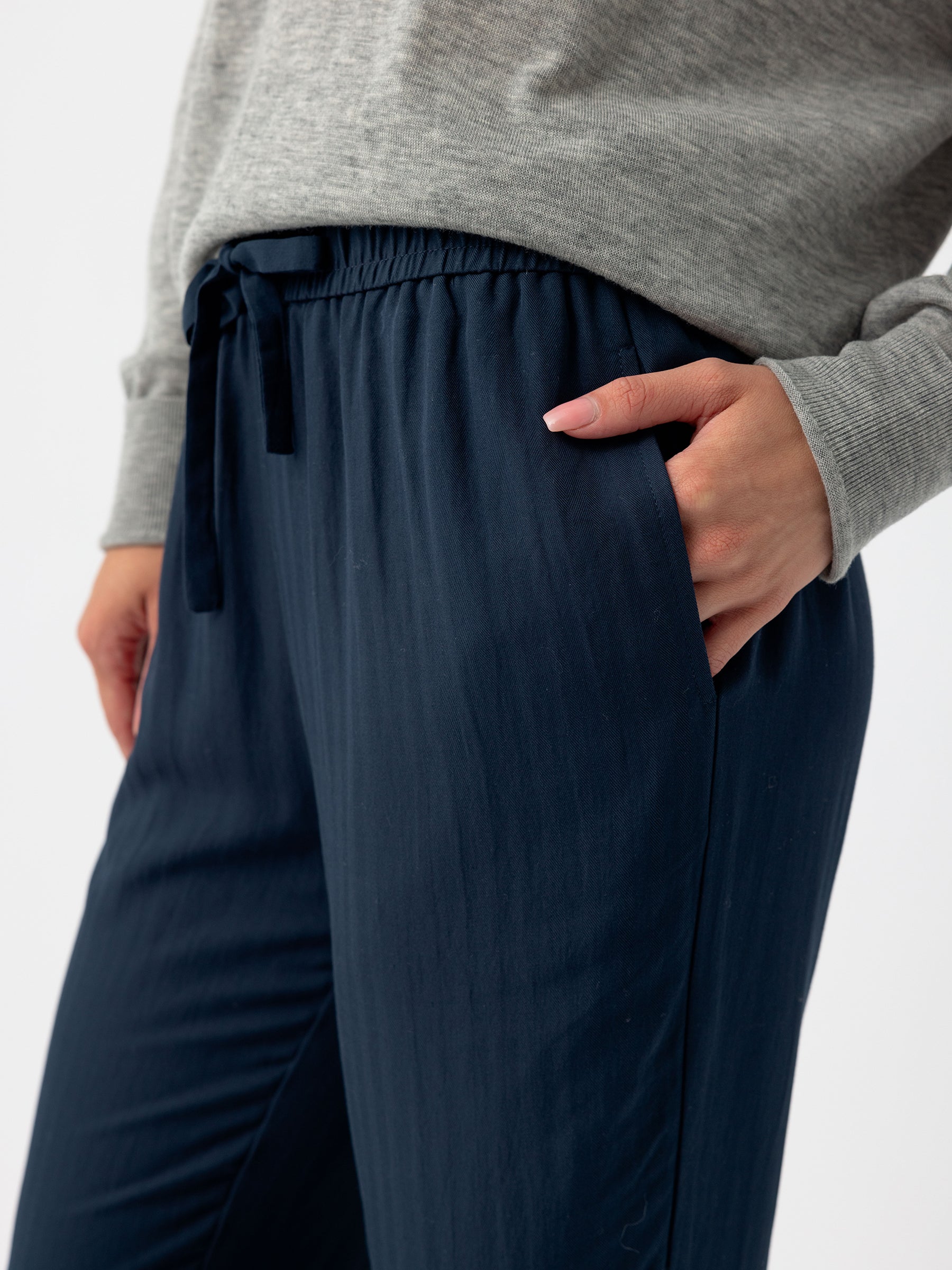 Women's Sunset Cropped Pant - Last Chance - Image 24