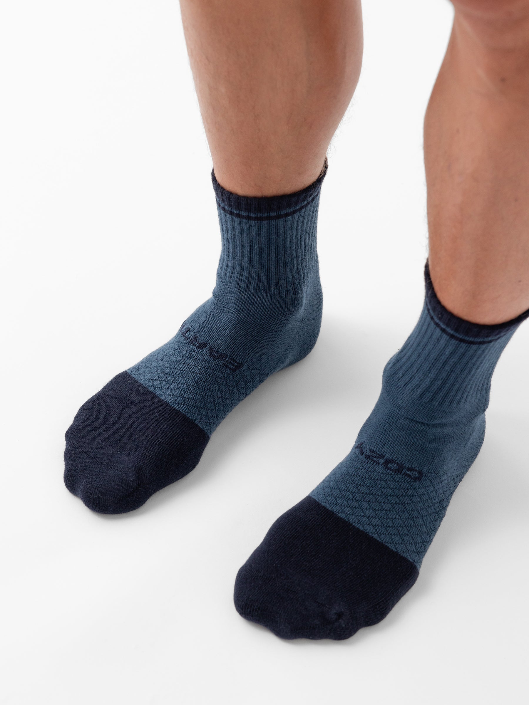 Women's Essential Quarter Sock 4-Pack - Last Chance - Image 15