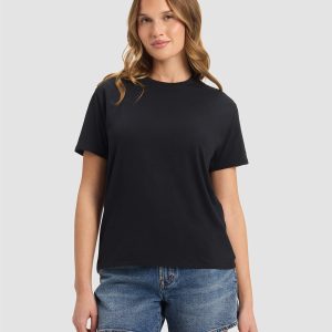 Women's Go-To Tee